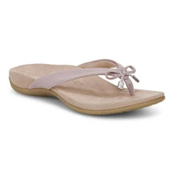 Womens Vionic Bella Toe Post Sandal In Magnolia Dusk