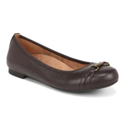 Womens Vionic Delanie In Chocolate
