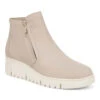 Womens Vionic Uptown Sur In Oatmeal