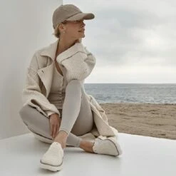 Womens Vionic Sage RX In Cream -Vionic thumbnail 2fe854e6 8b80 403a 921e 248f553972e4